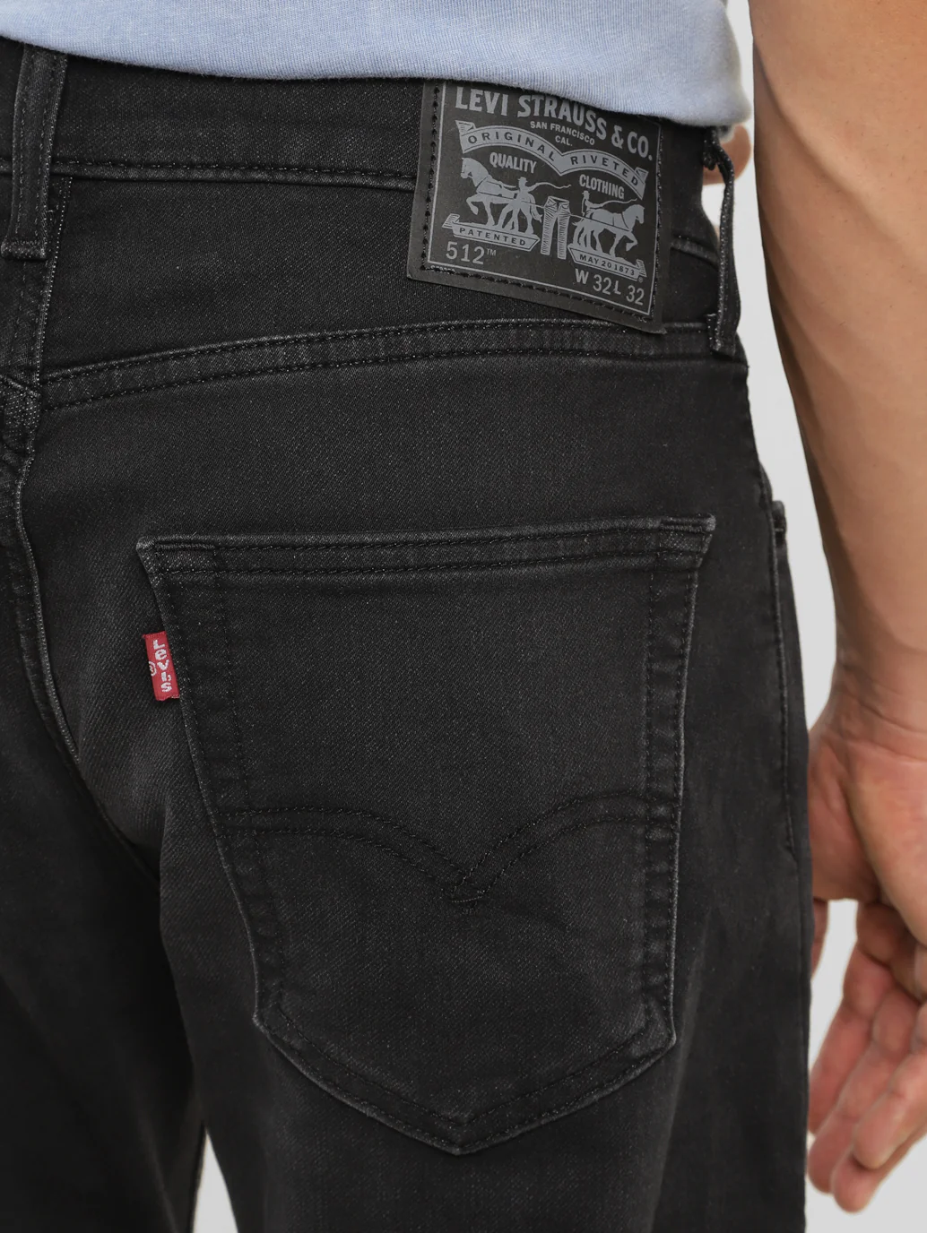 Men's 512 Black Slim Tapered Fit Mid Rise Jeans - Image 6