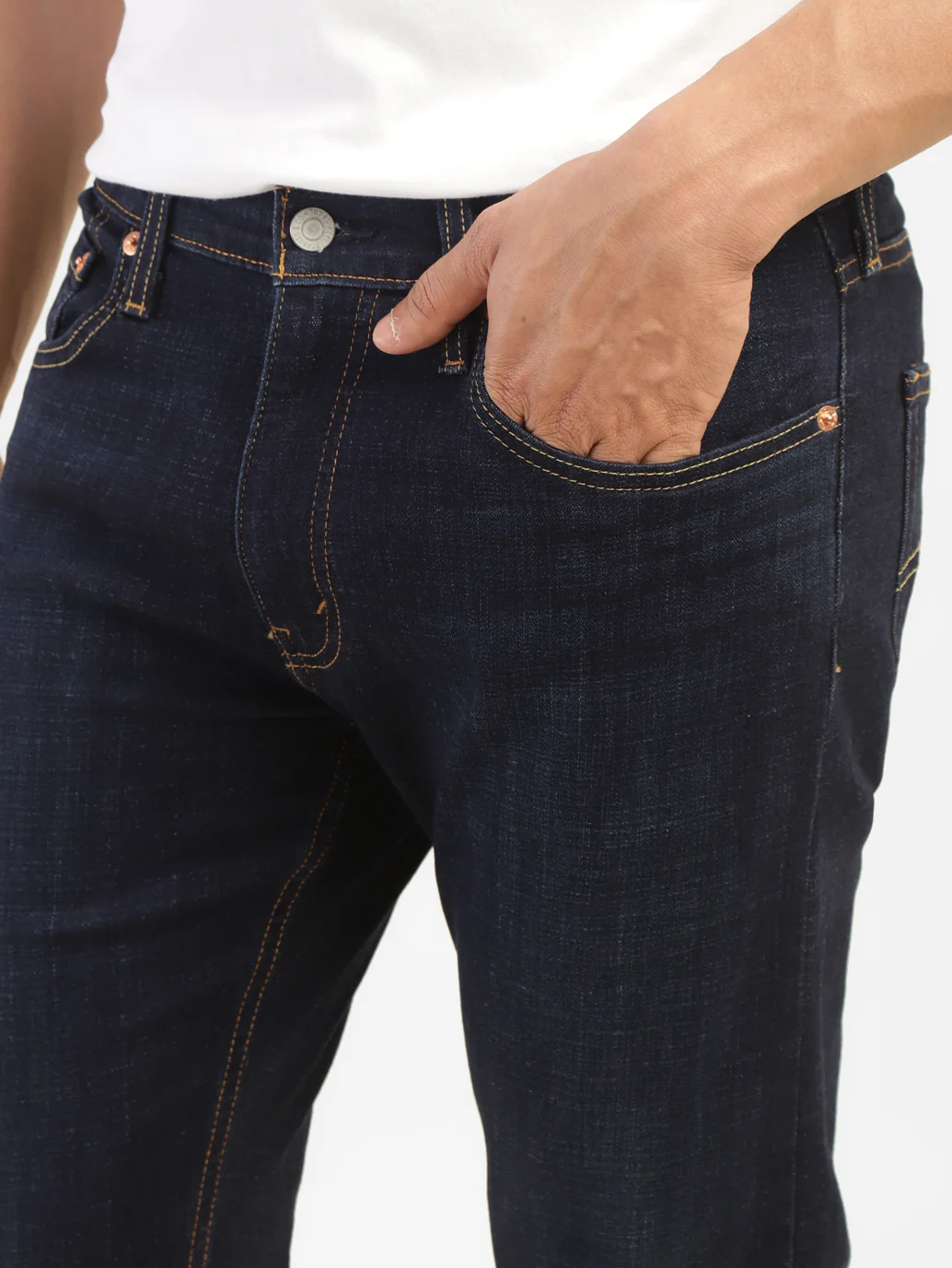 Men's 512 Blue Slim Tapered Fit Mid Rise Jeans - Image 6