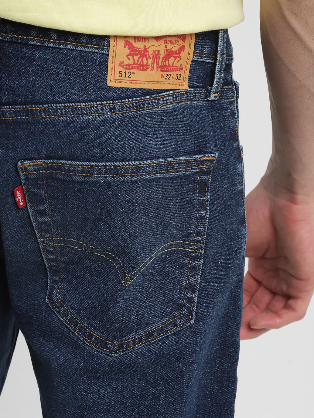 Men's 512 Navy Blue Slim Tapered Fit Mid Rise Jeans - Image 6