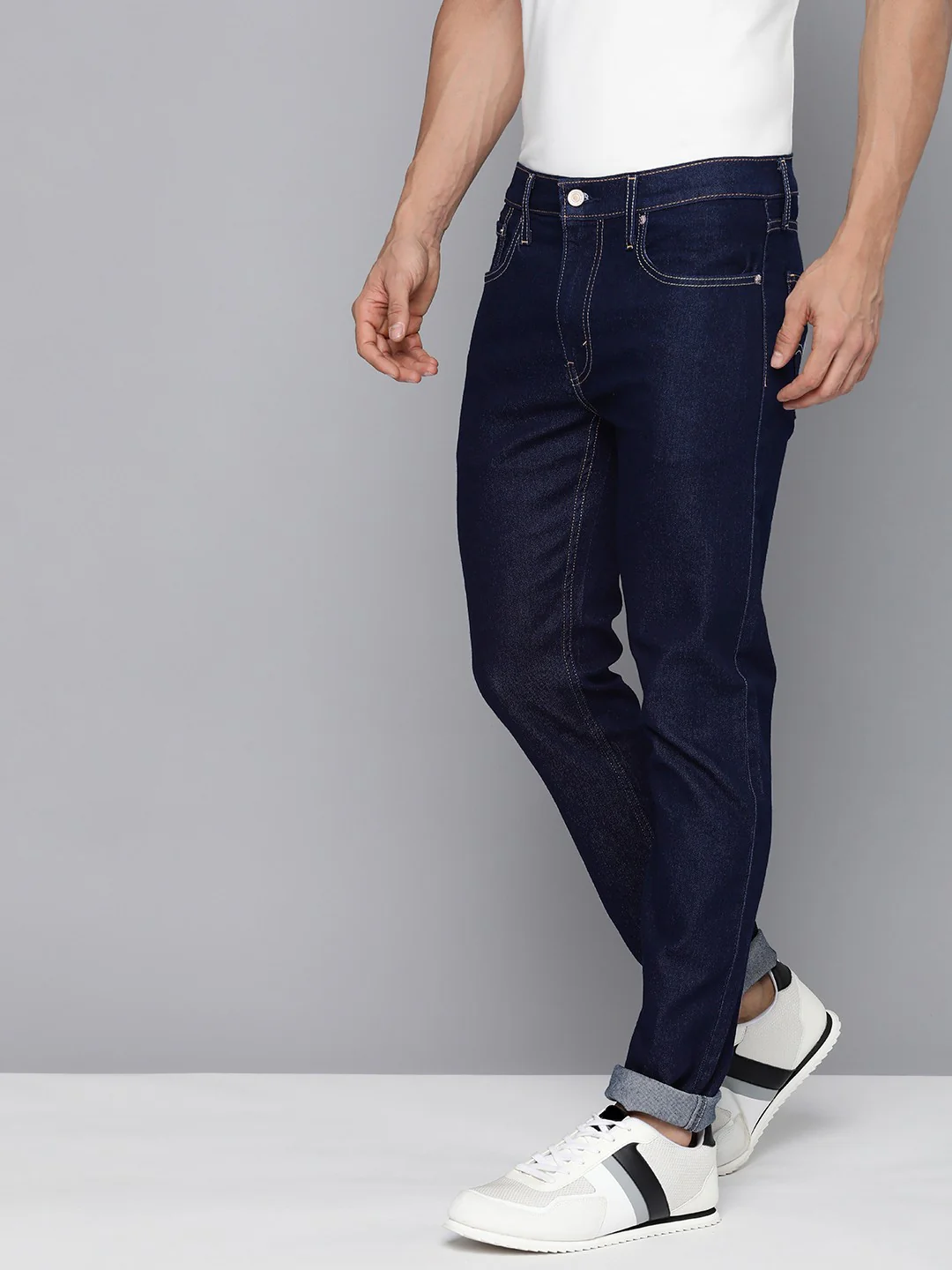Men's 512 Blue Slim Tapered Fit Mid Rise Jeans - Image 3