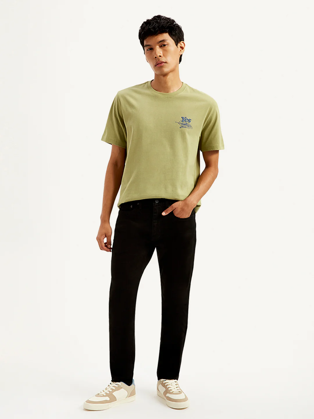 Men's 512 Black Slim Tapered Fit Mid Rise Selvedge Jeans - Image 2