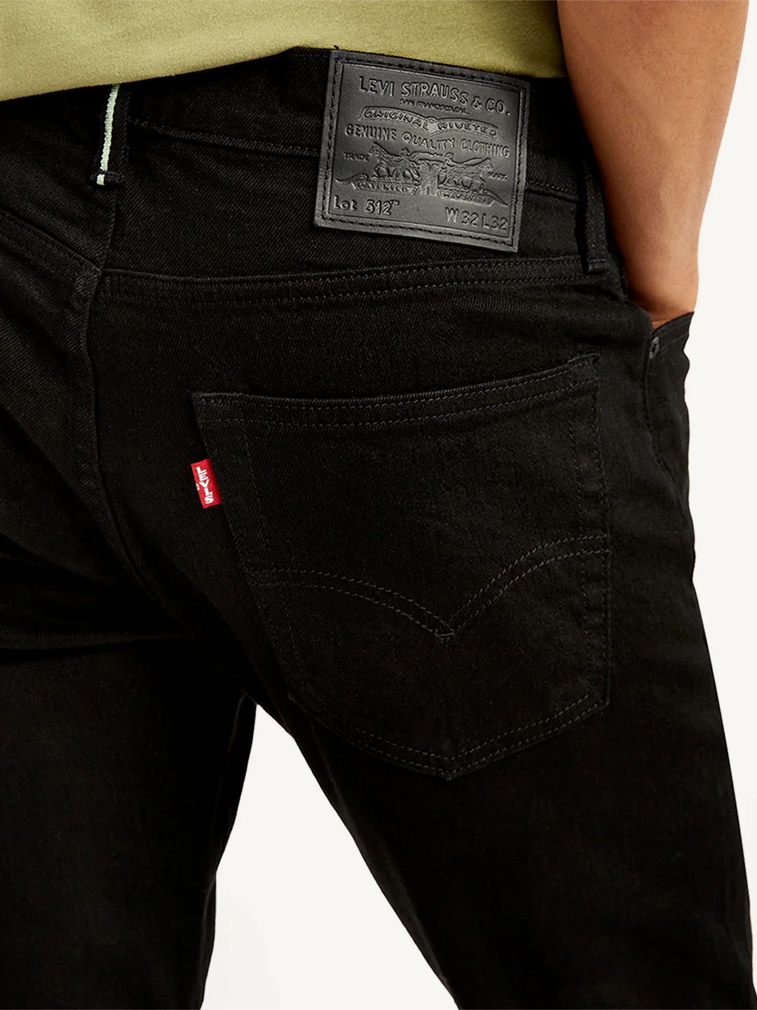 Men's 512 Black Slim Tapered Fit Mid Rise Selvedge Jeans - Image 6