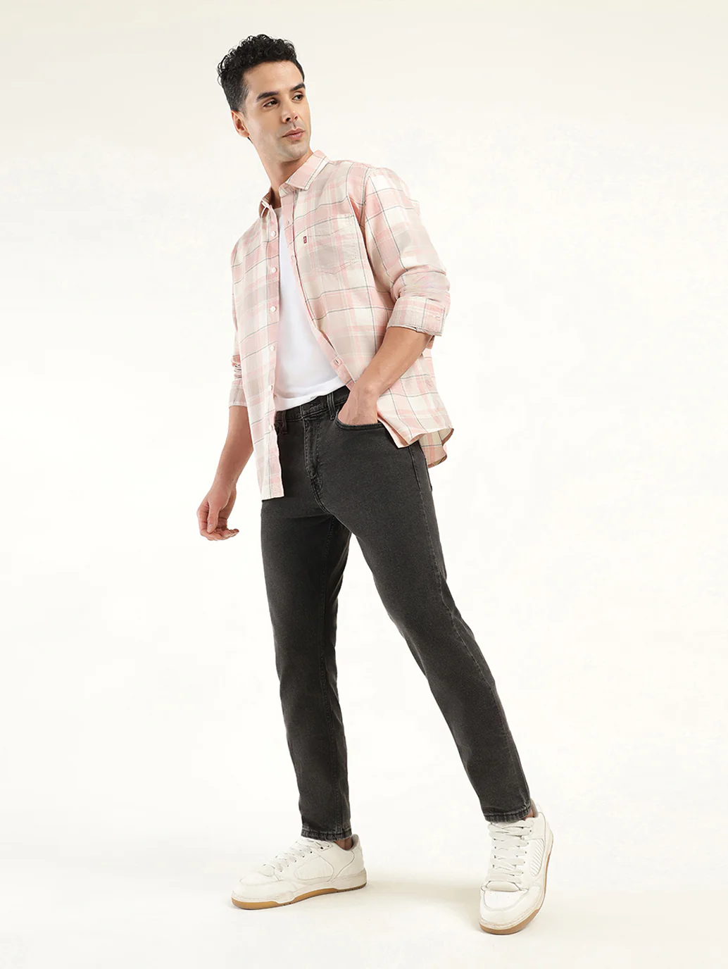 Men's 512 Black Slim Tapered Fit Mid Rise Jeans
