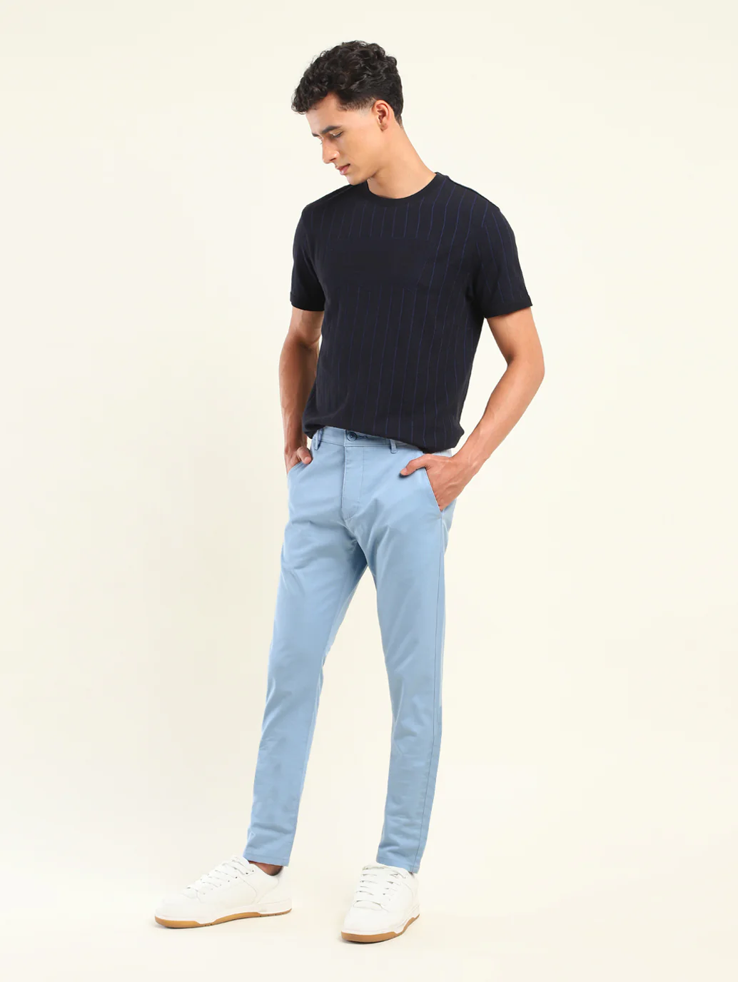 Men's 512 Slim Tapered Fit Blue Chinos - Image 2