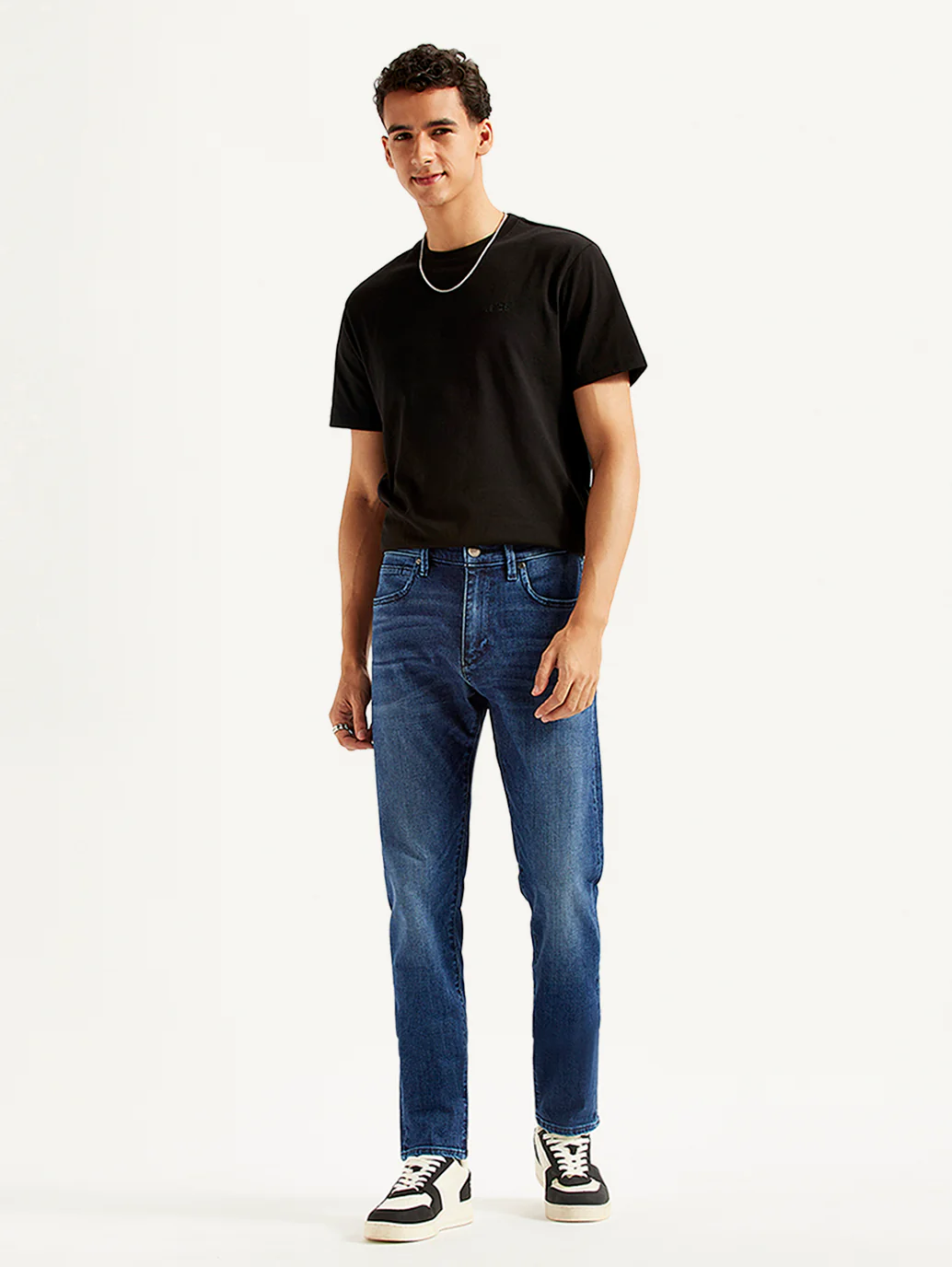 Men's Redloop 512 Slim Tapered Fit Mid Rise Jeans - Image 3