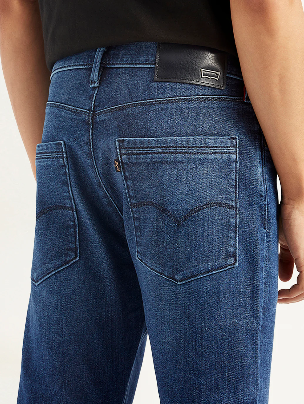 Men's Redloop 512 Slim Tapered Fit Mid Rise Jeans - Image 5
