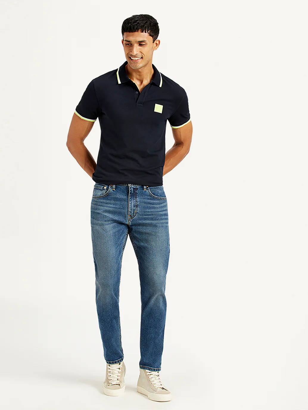 Men's 512 Blue Slim Tapered Fit Mid Rise Jeans - Image 2