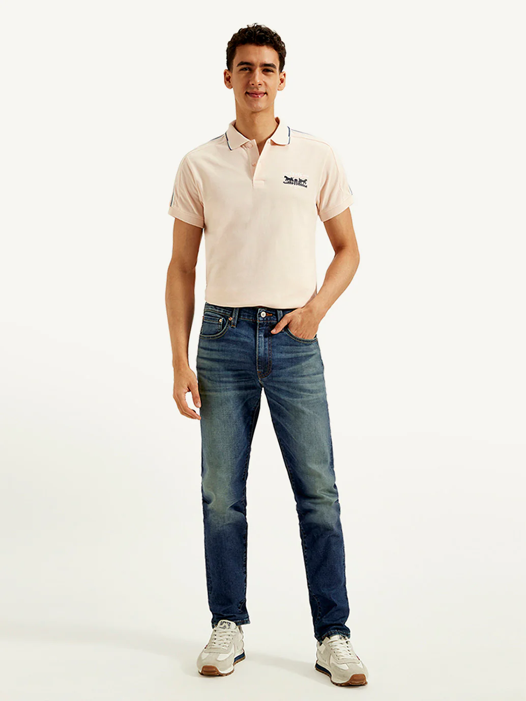 Men's 512 Blue Slim Tapered Fit Mid Rise Jeans - Image 2