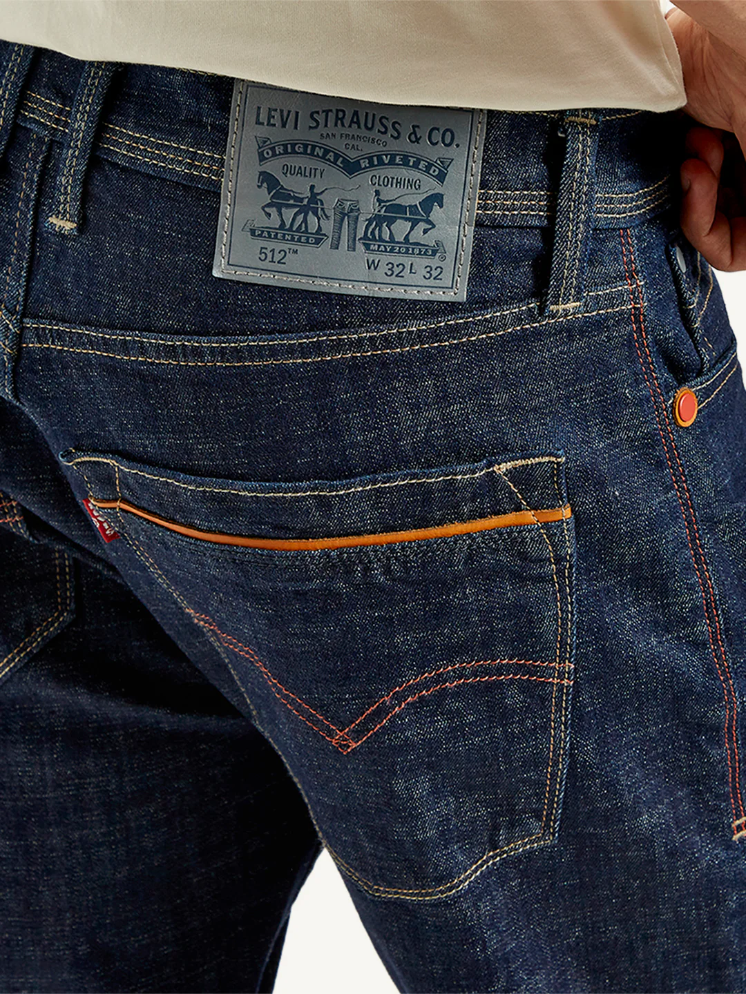 Men's 512 Dark Blue Slim Tapered Fit Mid Rise Jeans - Image 6