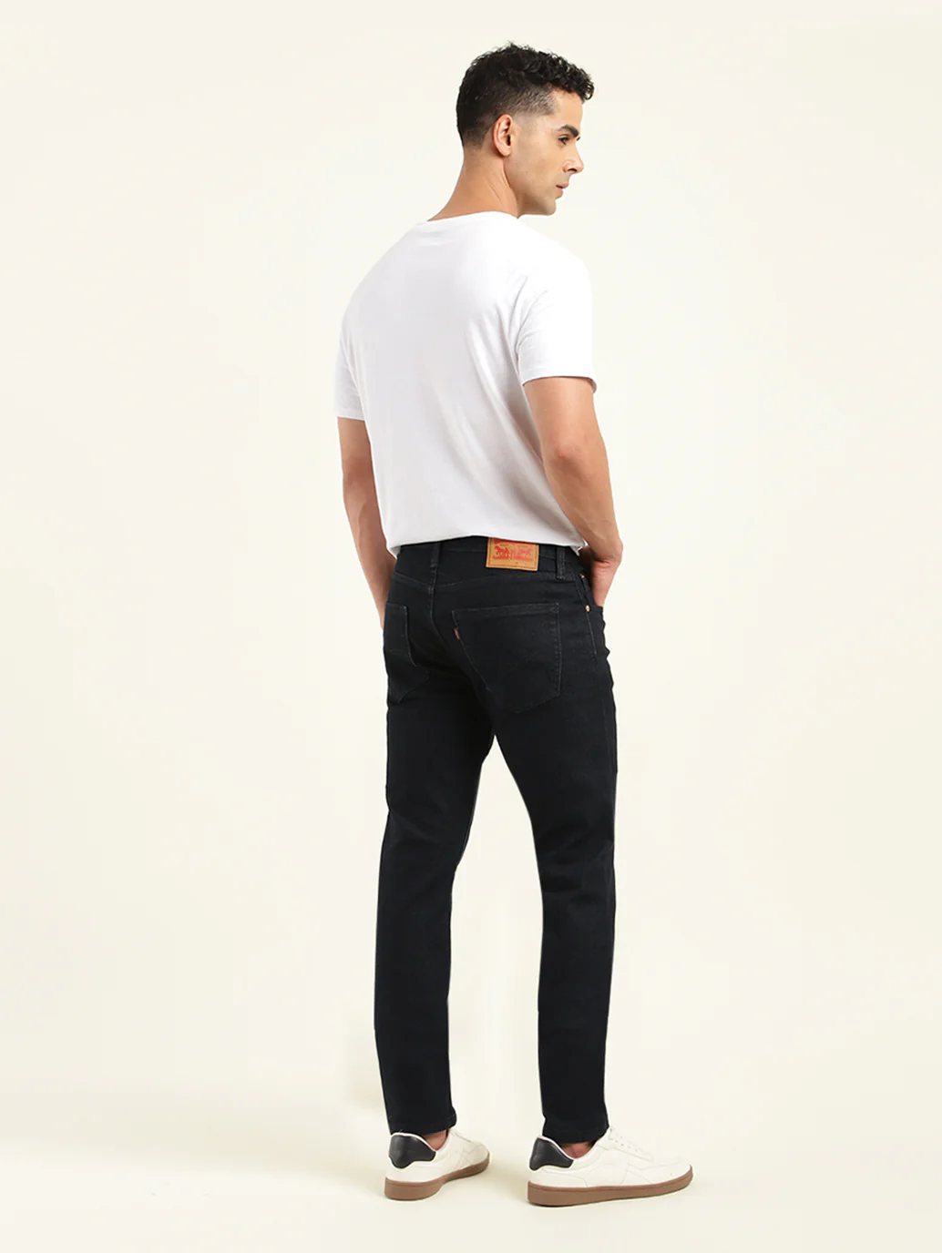 Men's 512 Dark Indigo Slim Tapered Fit Mid Rise Jeans - Image 3