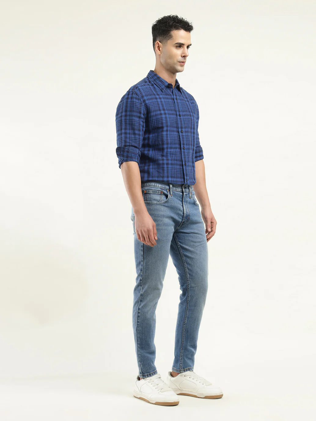 Men's 512 Indigo Slim Tapered Fit Mid Rise Jeans - Image 6
