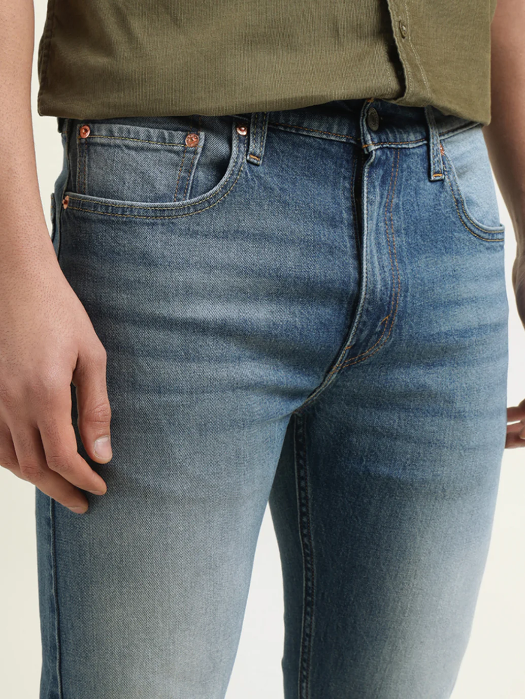 Men's 512 Indigo Slim Tapered Fit Mid Rise Jeans - Image 5
