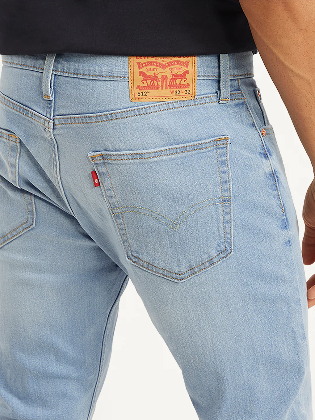 Men's 512 Light Blue Slim Tapered Fit Mid Rise Jeans - Image 3