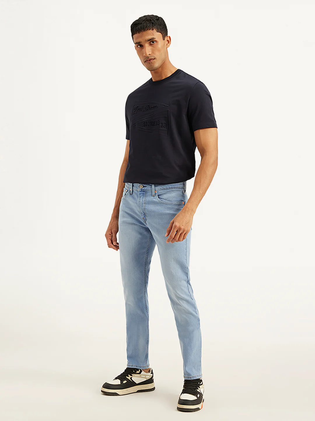 Men's 512 Light Blue Slim Tapered Fit Mid Rise Jeans - Image 5