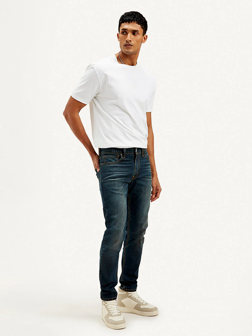 Men's 512 Navy Blue Slim Tapered Fit Mid Rise Jeans - Image 5