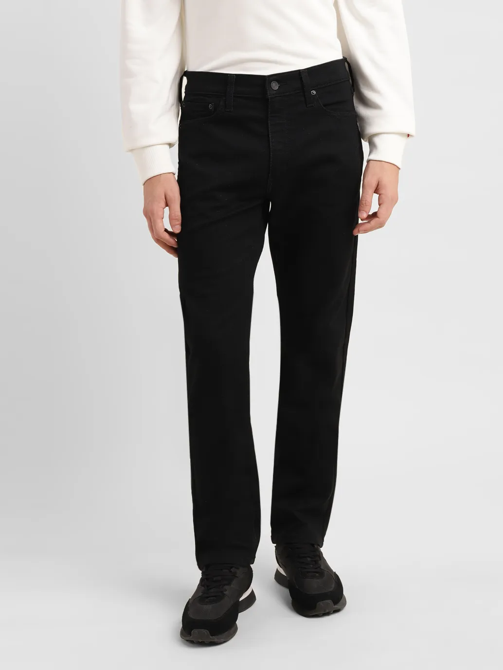 Men's 513 Black Slim Straight Fit Mid Rise Jeans - Image 2