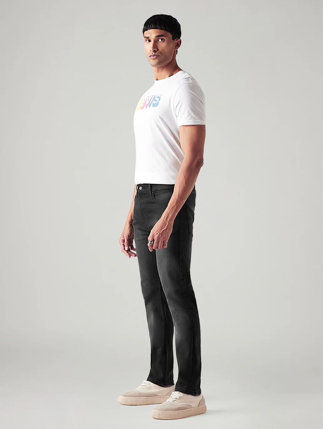 Men's 513 Black Slim Straight Fit Mid Rise Jeans - Image 7