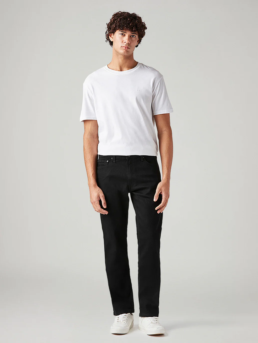 Men's 513 Black Slim Straight Fit Mid Rise Jeans - Image 2