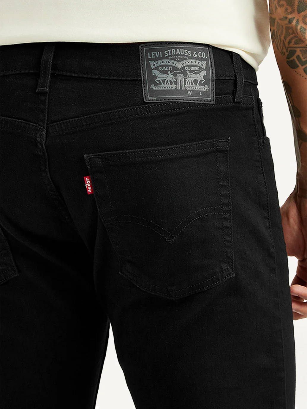 Men's 513 Black Slim Straight Fit Mid Rise Kooltex Jeans - Image 5