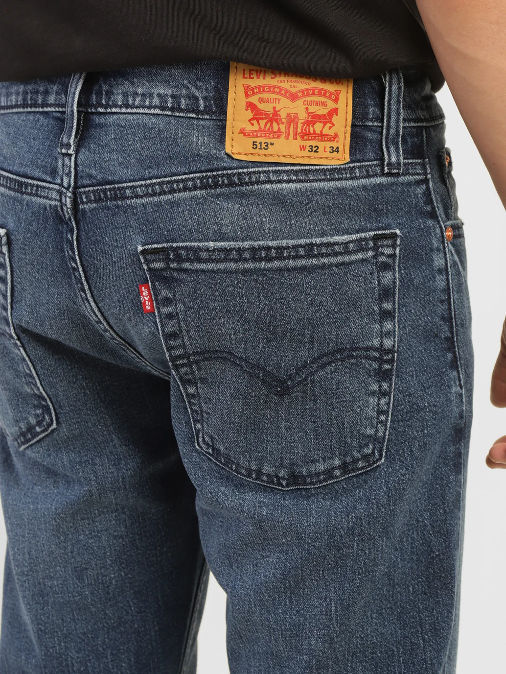 Men's 513 Blue Slim Straight Fit Mid Rise Jeans - Image 6