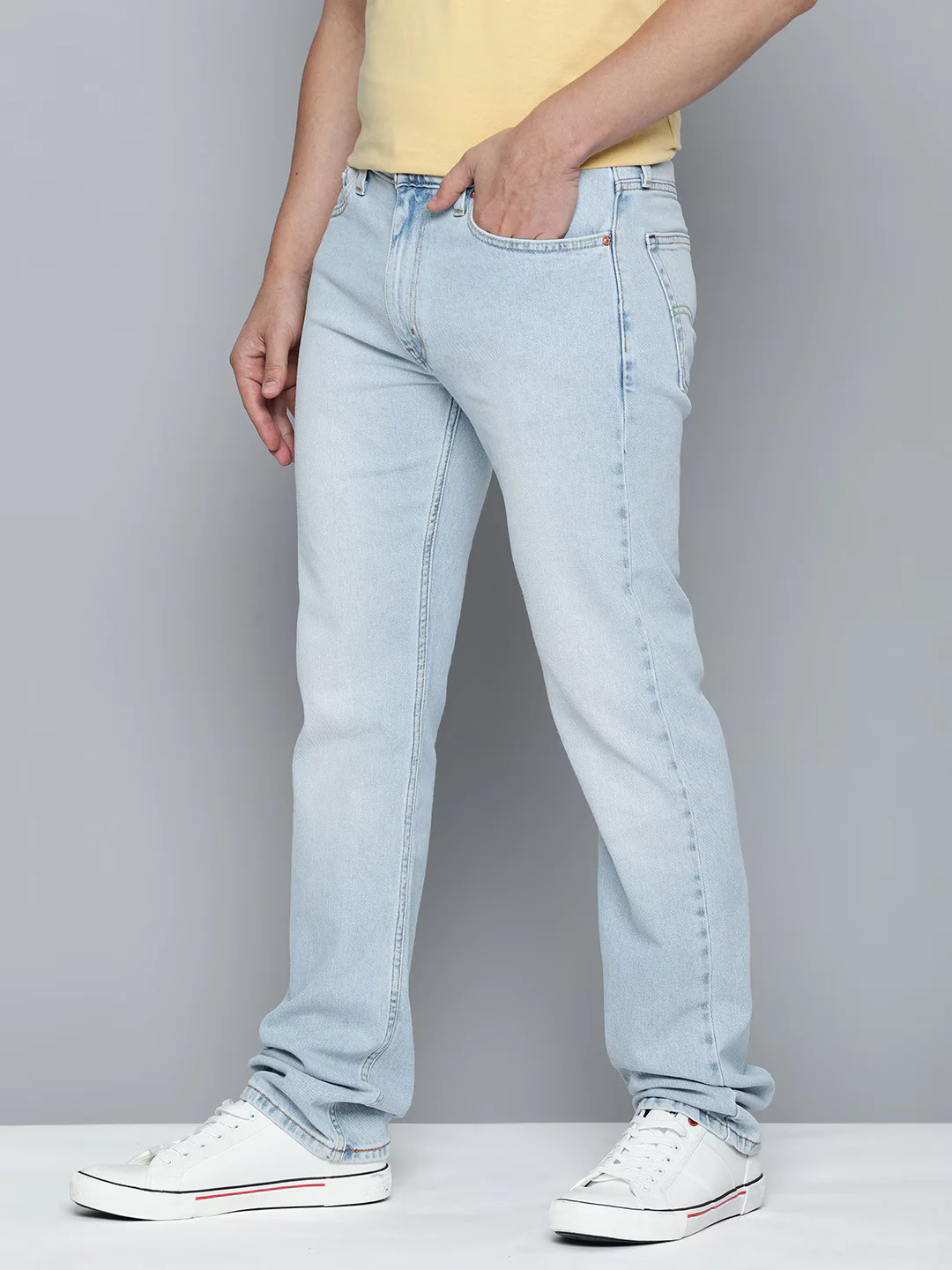 Men's 513 Blue Slim Straight Fit Mid Rise Jeans - Image 3