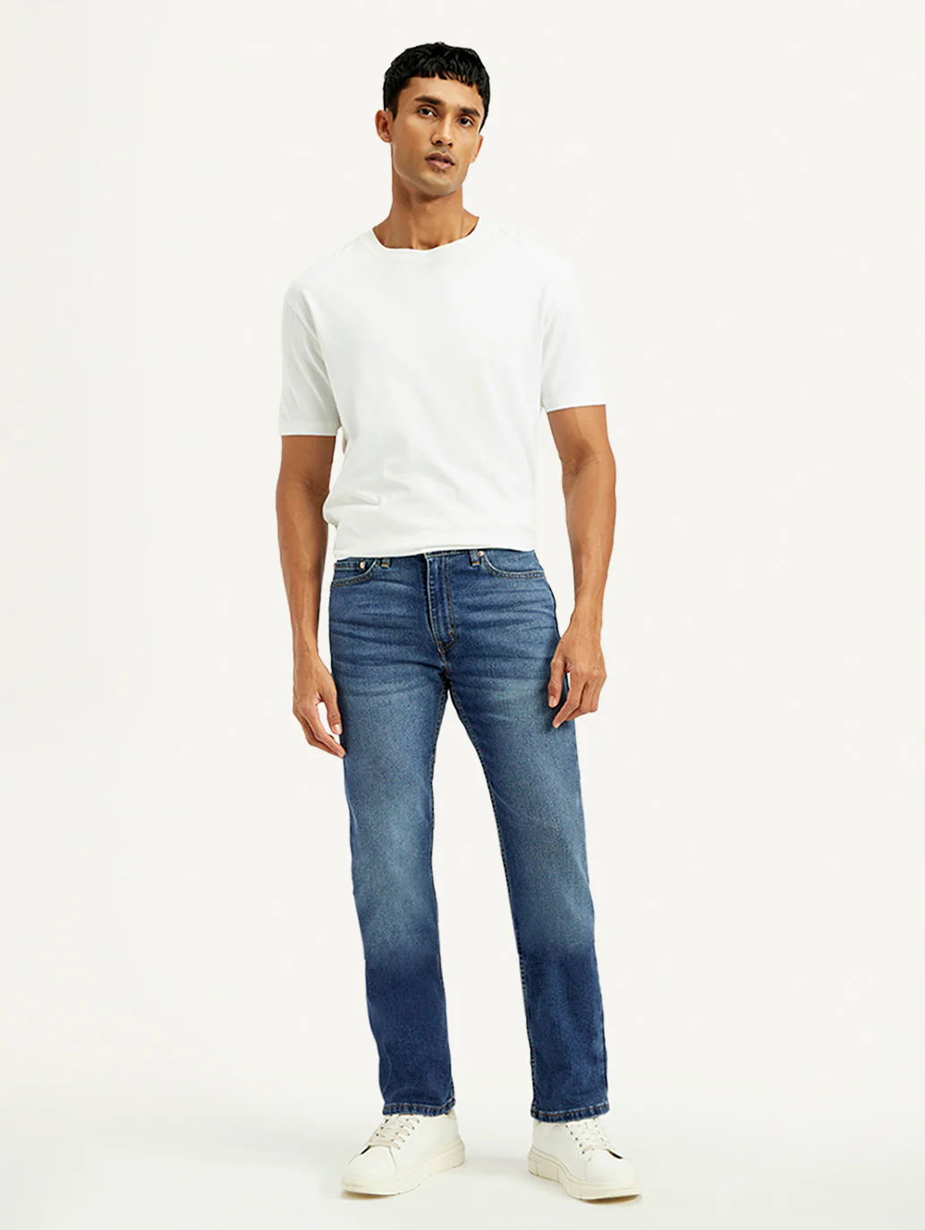 Men's 513 Blue Slim Straight Fit Mid Rise Jeans - Image 2