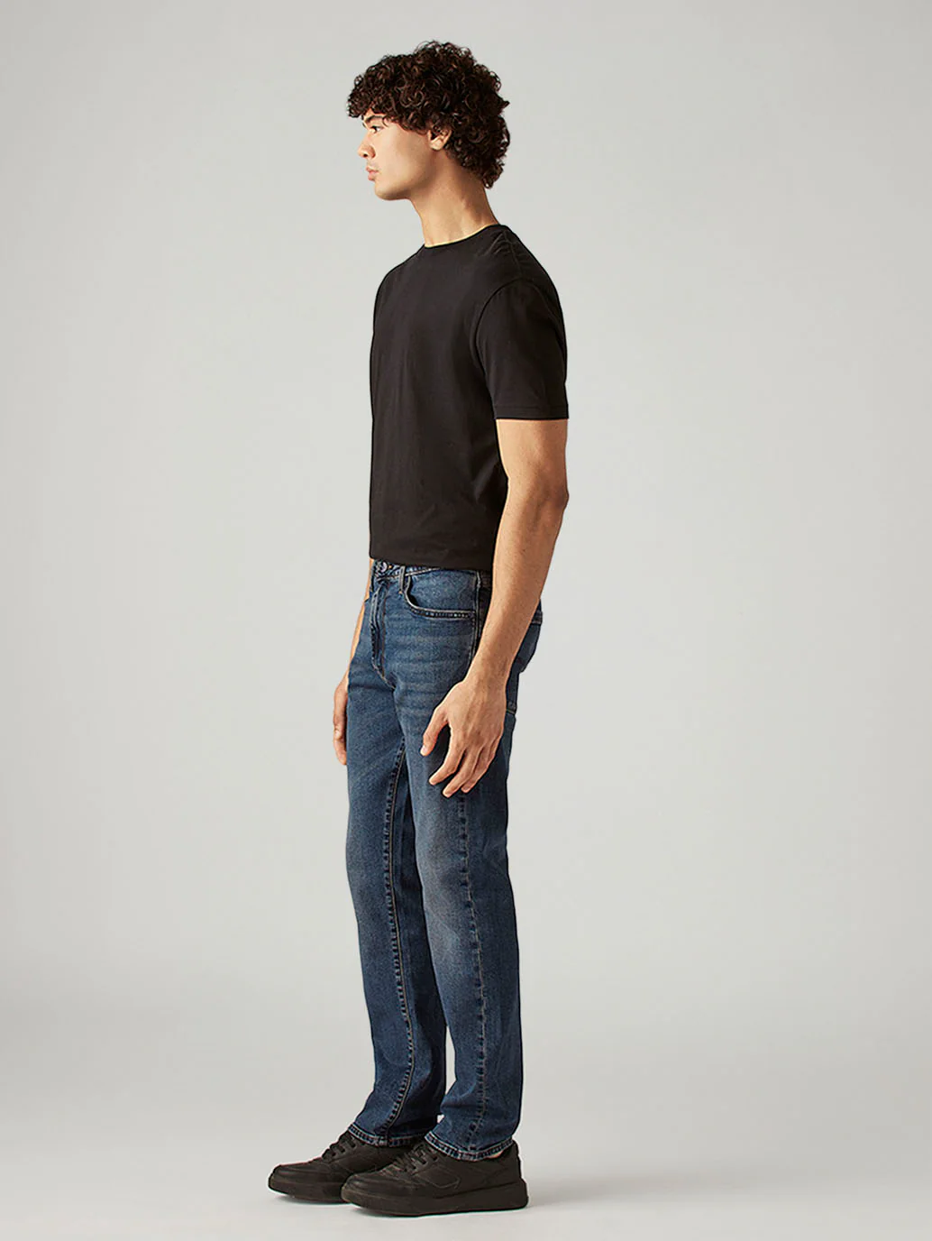 Men's 513 Blue Slim Straight Fit Mid Rise Redloop Jeans - Image 6