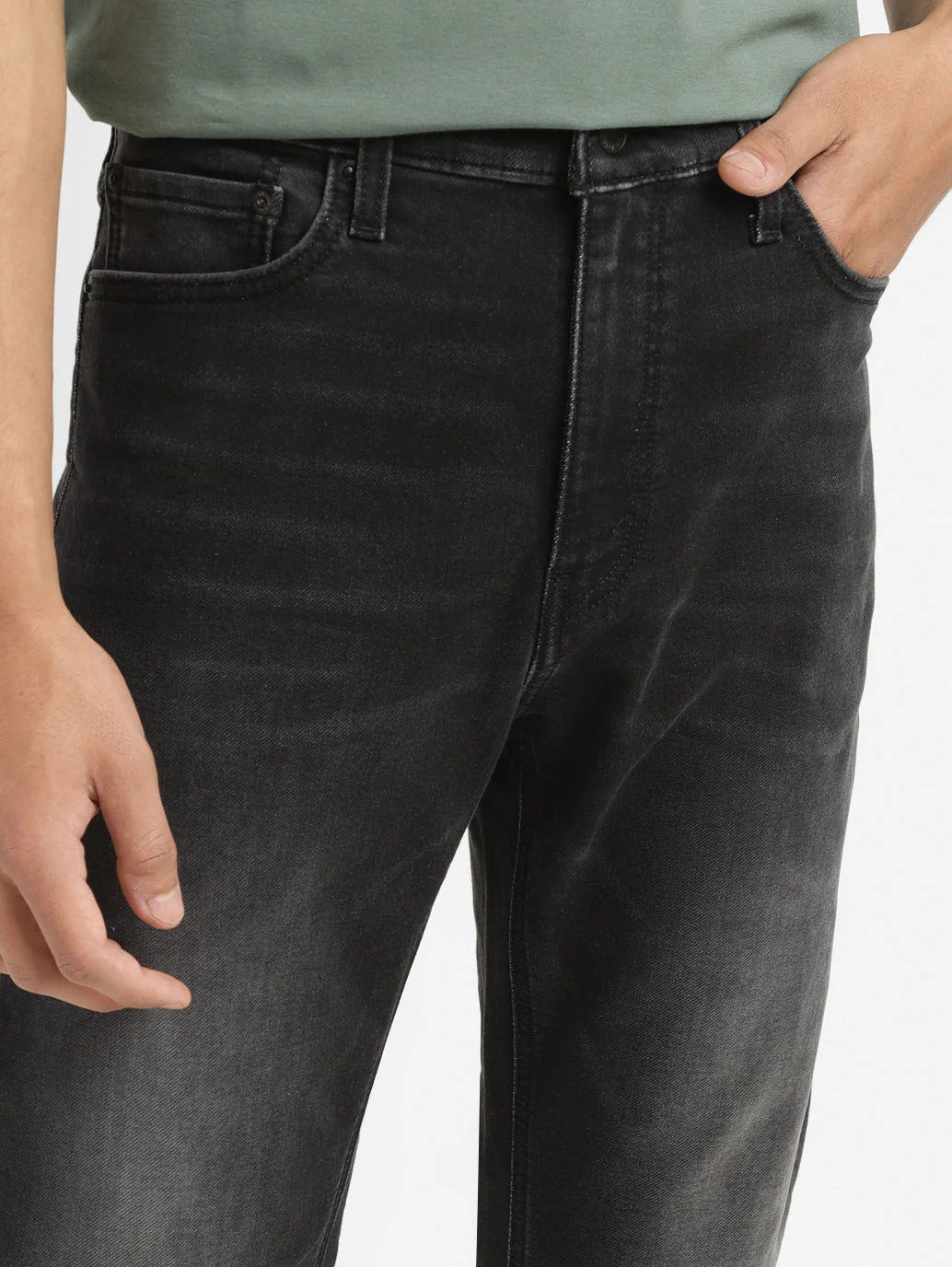 Men's 513 Dark Grey Slim Straight Fit Mid Rise Jeans - Image 5