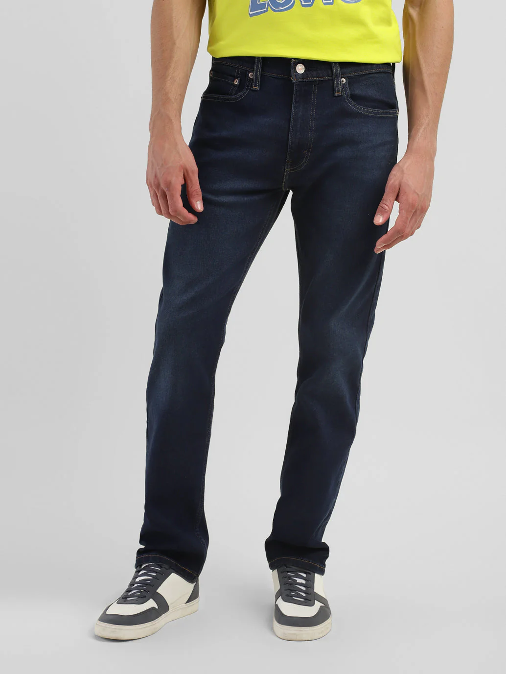 Men's 513 Blue Slim Straight Fit Mid Rise Jeans - Image 2