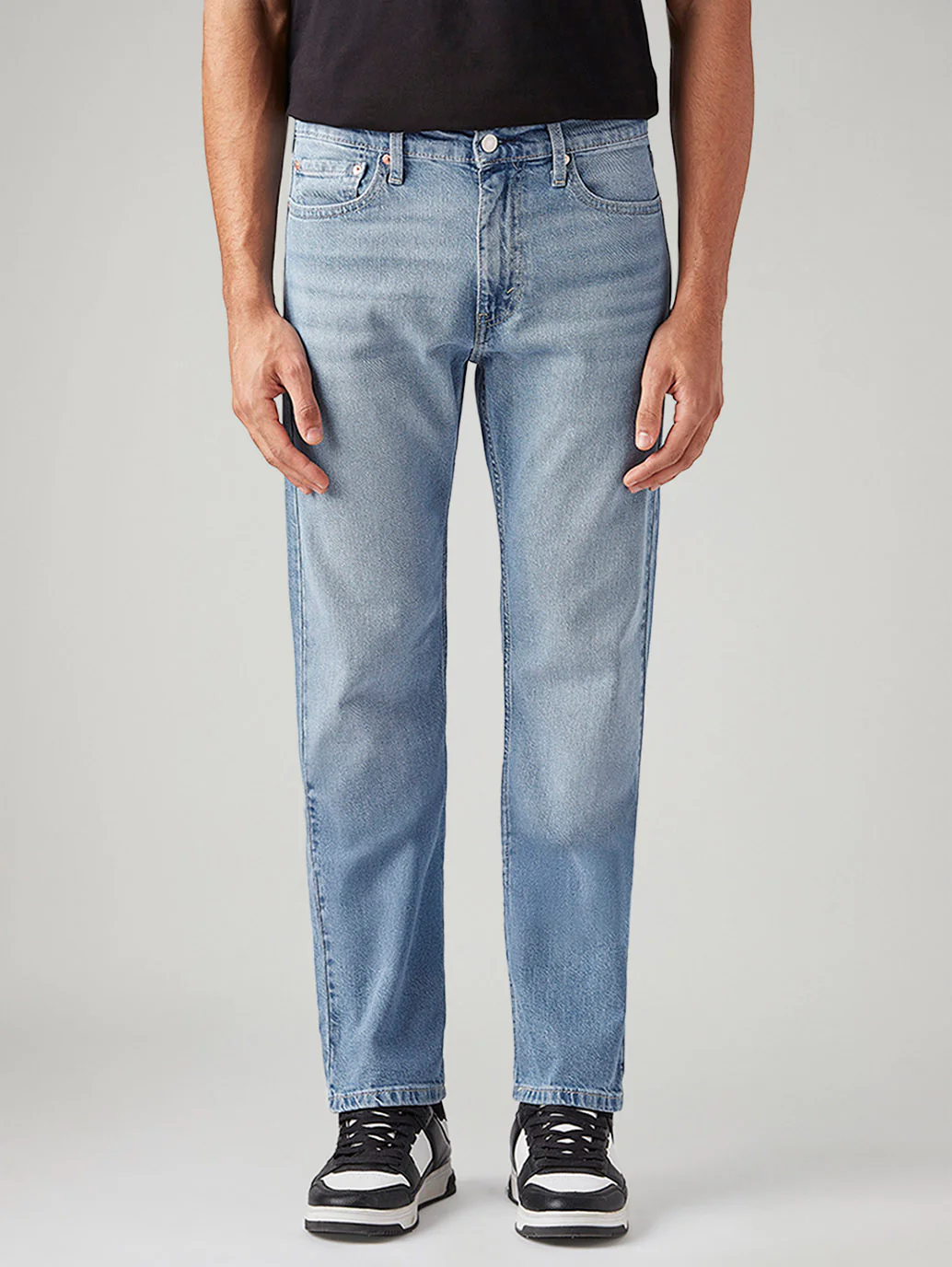 Men's 513 Light Blue Slim Straight Fit Mid Rise Jeans - Image 3