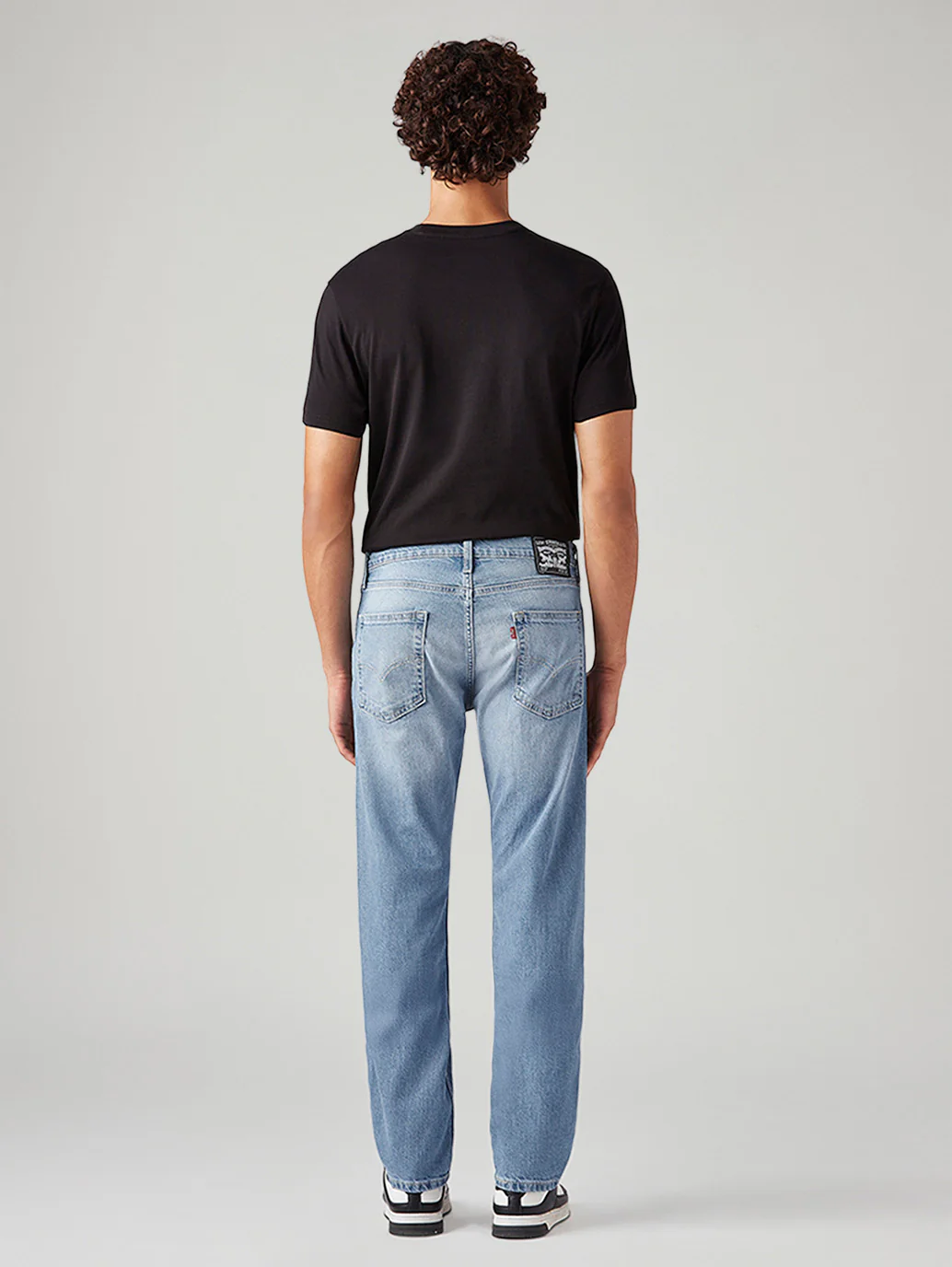 Men's 513 Light Blue Slim Straight Fit Mid Rise Jeans - Image 4