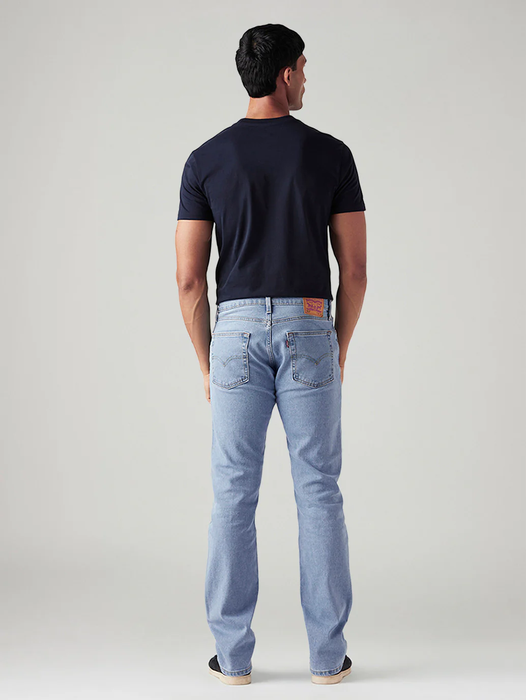 Men's 513 Light Blue Slim Straight Fit Mid Rise Jeans - Image 5
