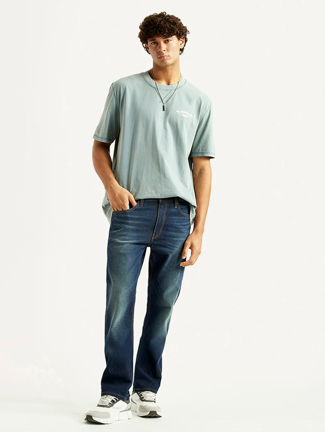 Men's 513 Navy Slim Straight Fit Mid Rise Jeans