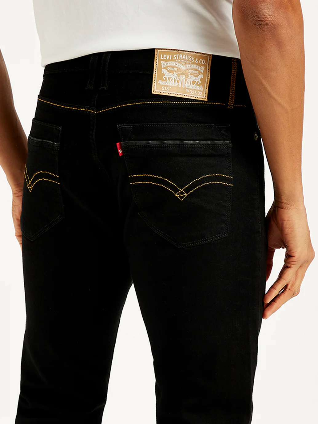 Men's 513 Black Slim Straight Fit Mid Rise Jeans - Image 3