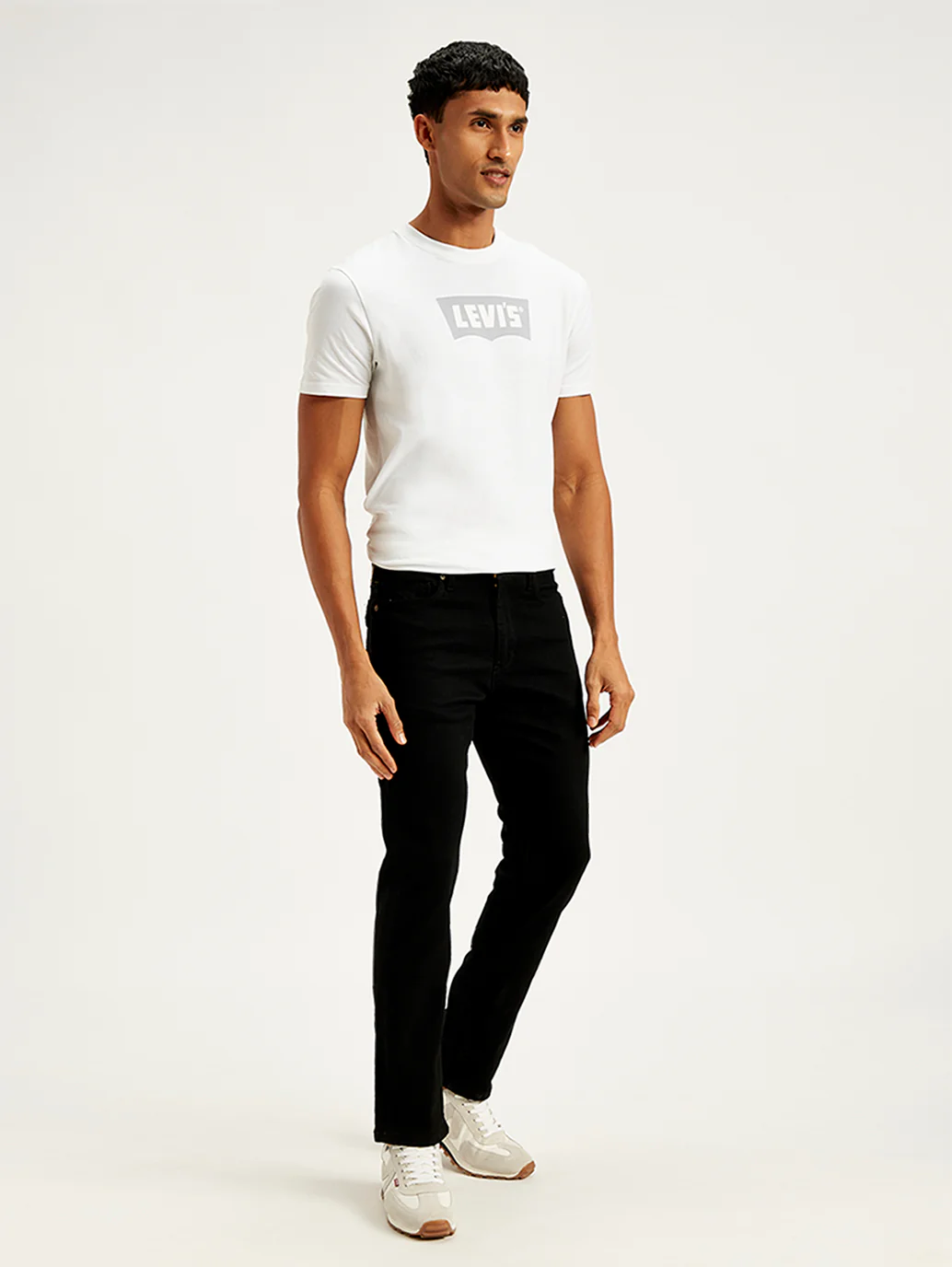 Men's 513 Black Slim Straight Fit Mid Rise Jeans - Image 5