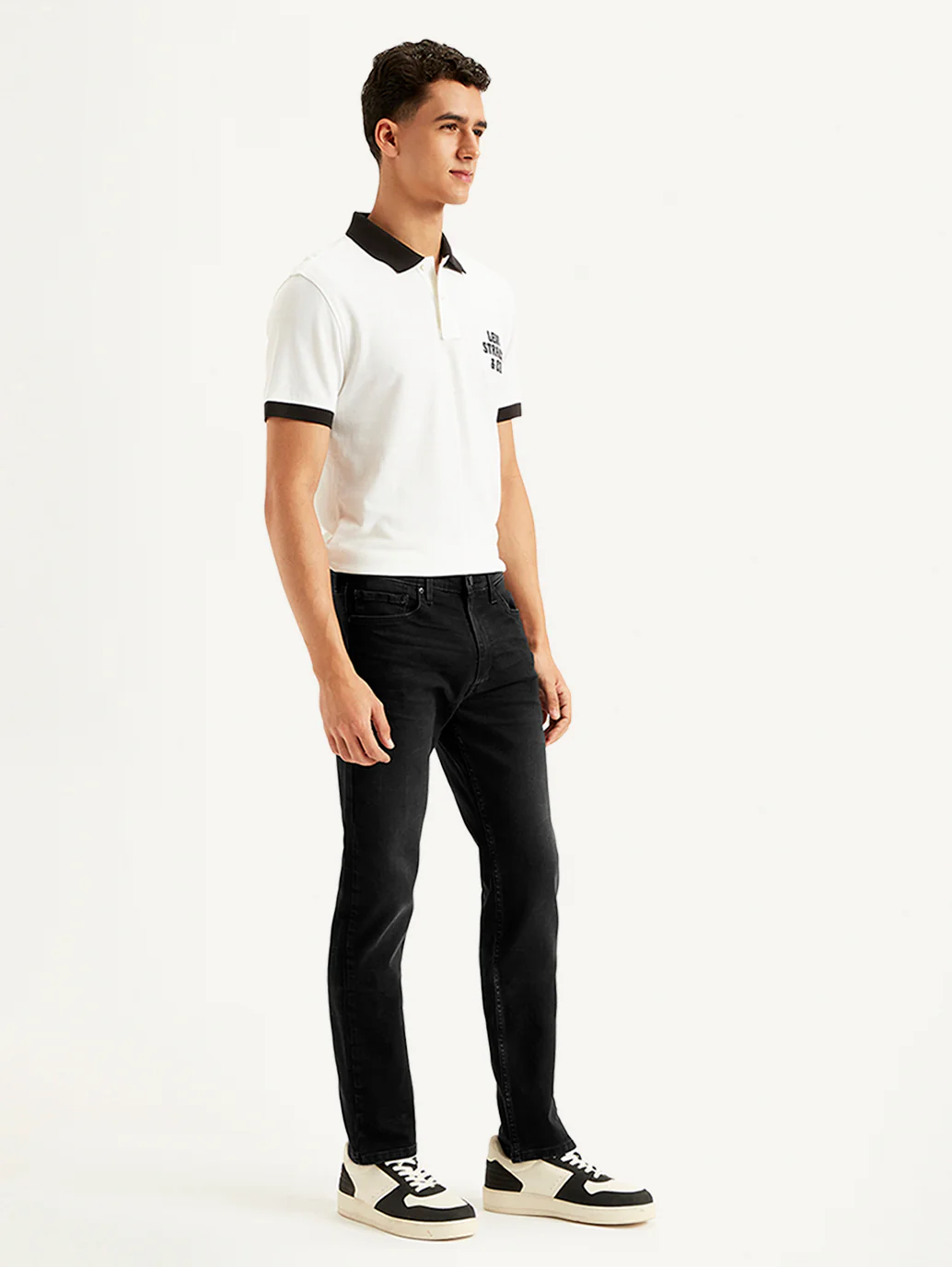 Men's 513 Black Slim Straight Fit Mid Rise Jeans - Image 6