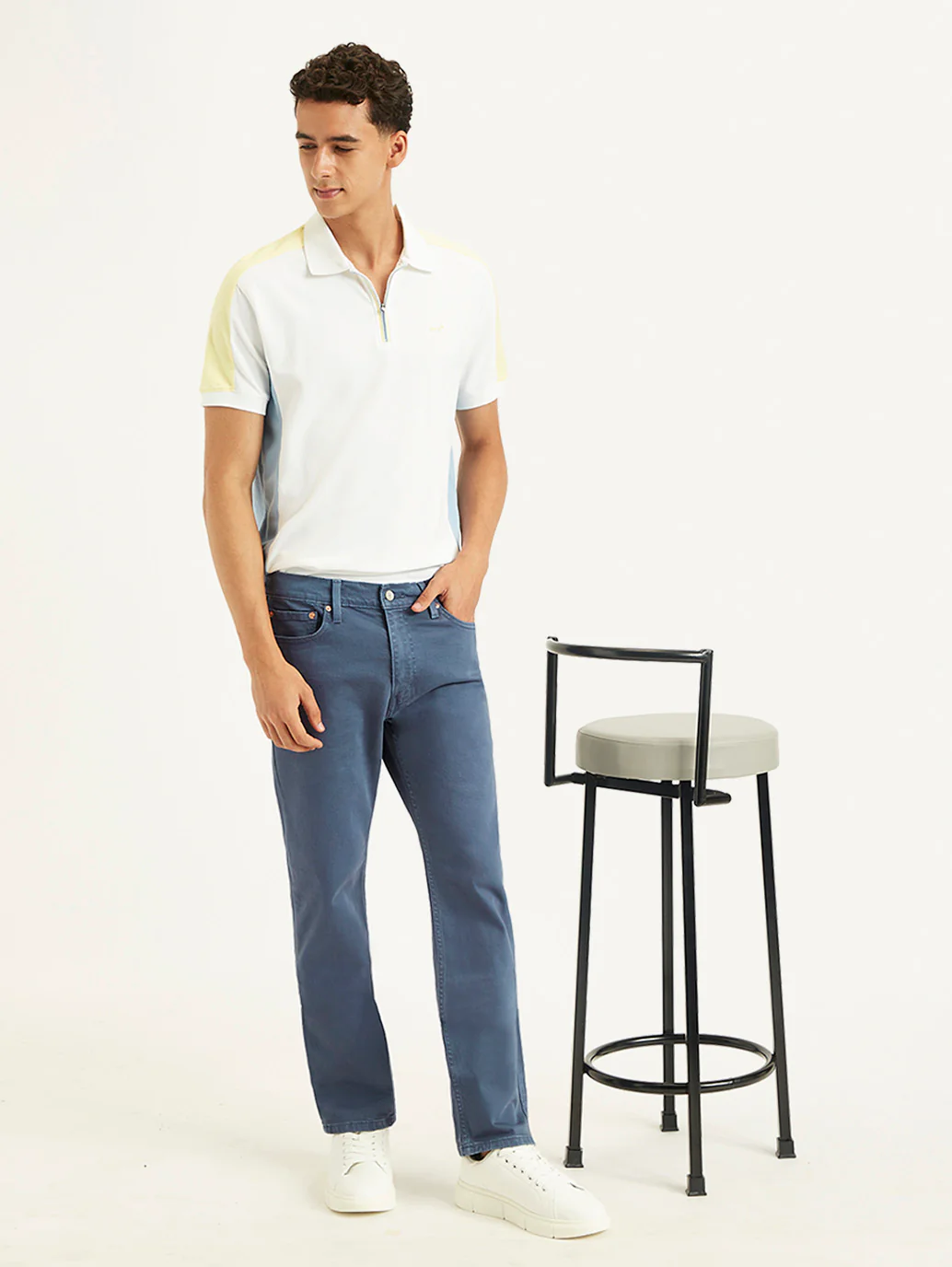 Men's 512 Blue Slim Tapered Fit Mid Rise Jeans - Image 5