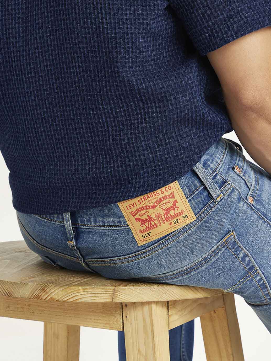 Men's 513 Blue Slim Straight Fit Mid Rise Jeans - Image 6