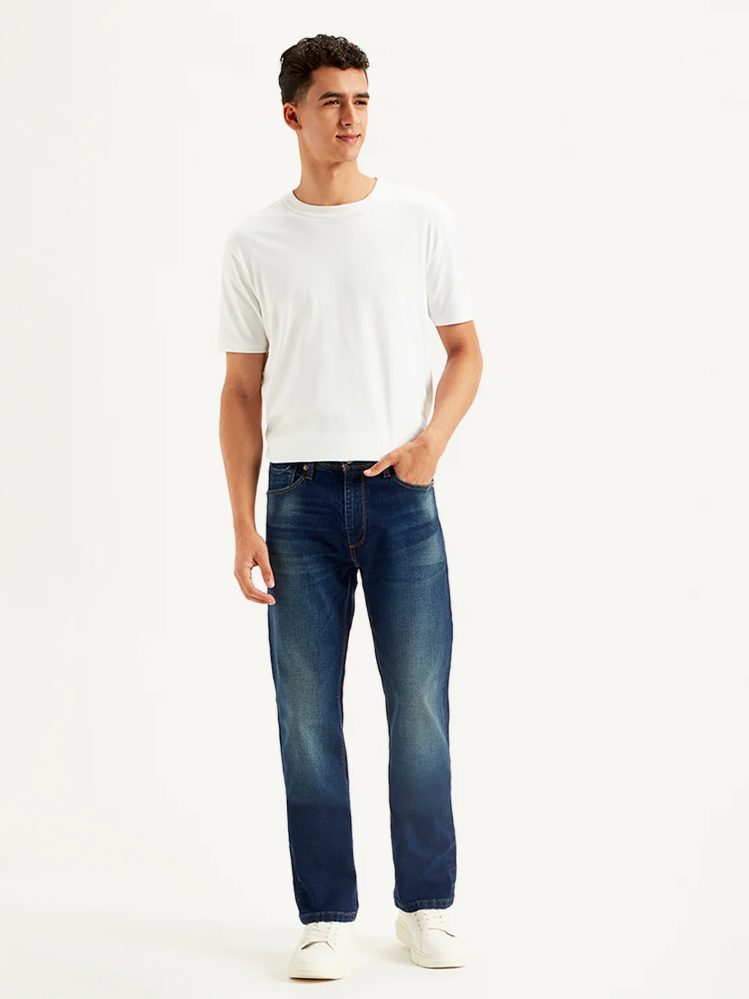 Men's 513 Navy Blue Slim Straight Fit Mid Rise Jeans