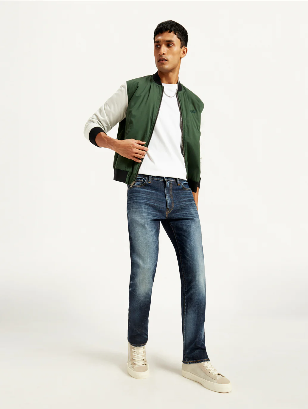Men's 513 Navy Blue Slim Straight Fit Mid Rise Jeans - Image 7