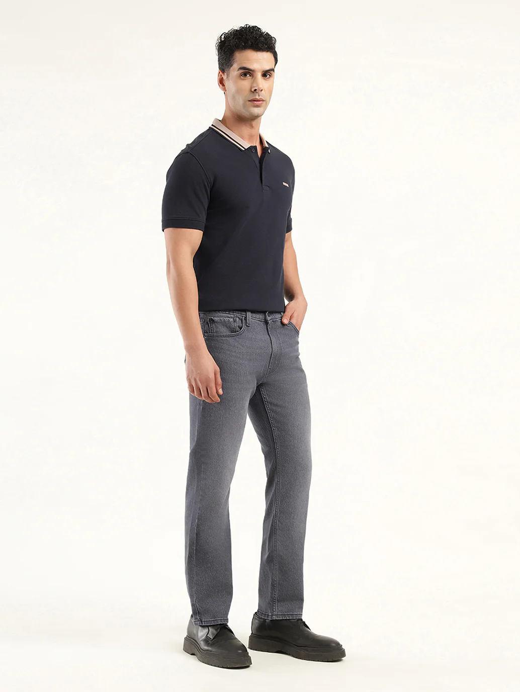 Men's 513 Charcoal Grey Slim Straight Fit Mid Rise Jeans - Image 6
