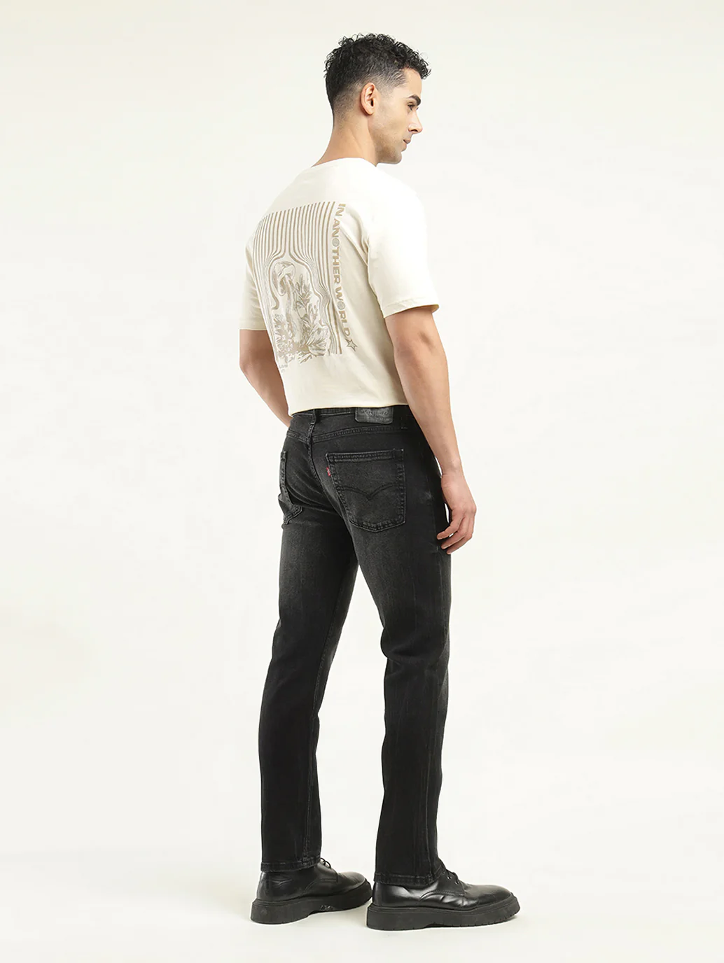 Men's 513 Black Slim Straight Fit Mid Rise Jeans - Image 3