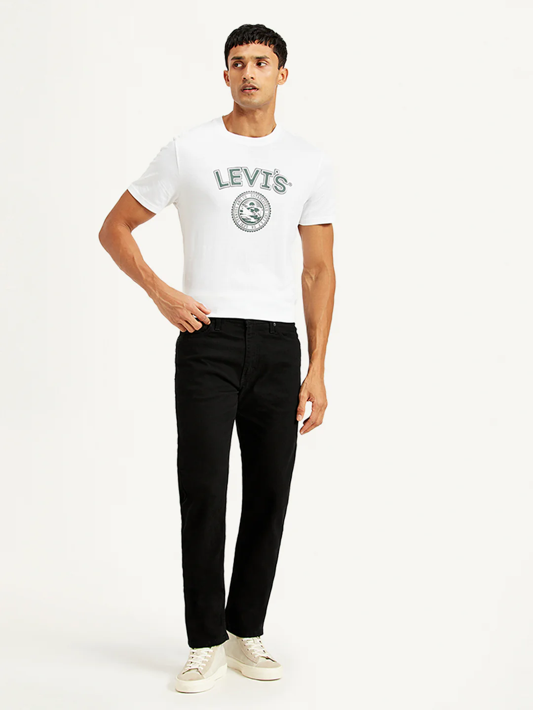 Men's 513 Black Slim Straight Fit Mid Rise Jeans - Image 2