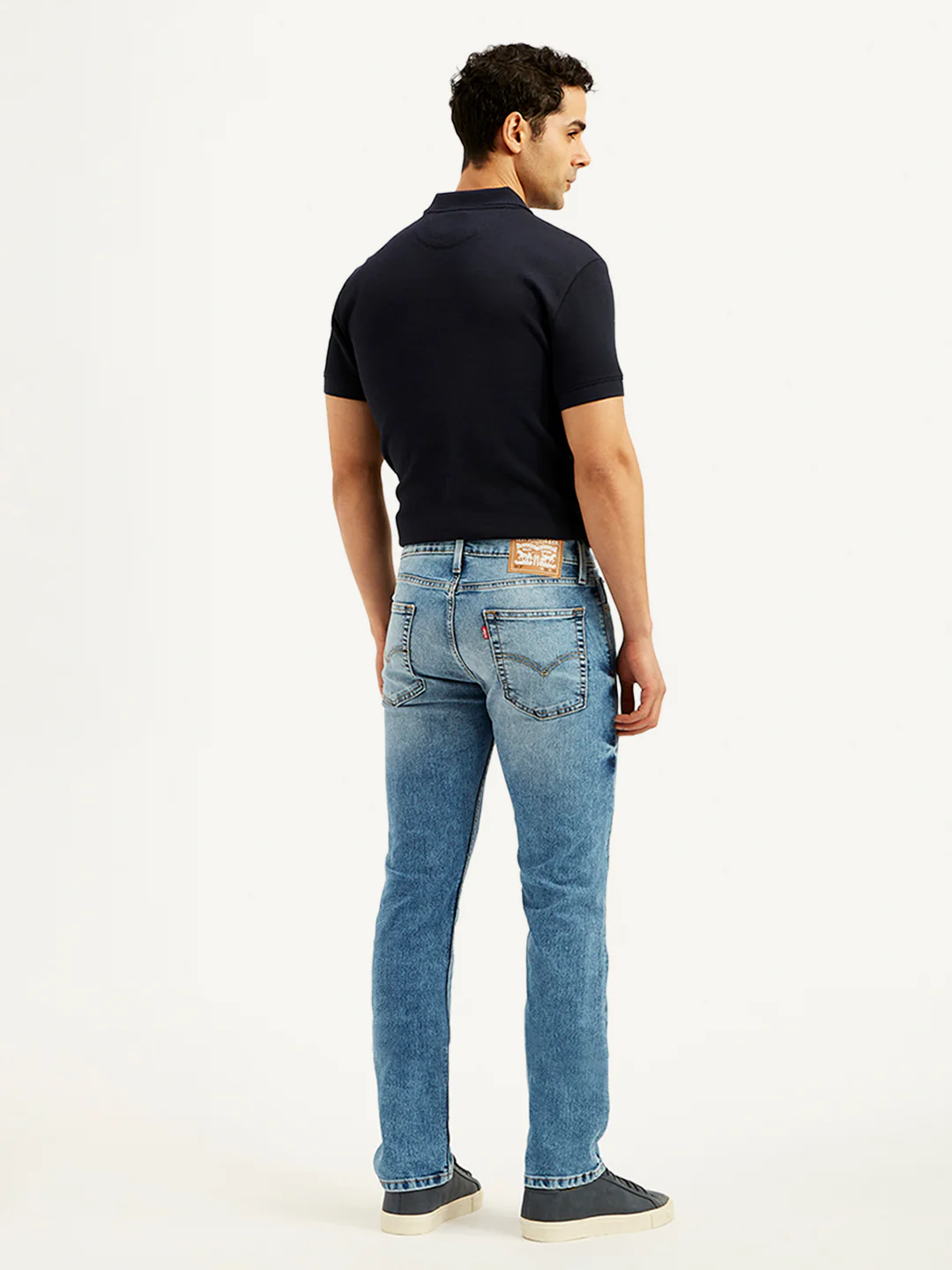 Men's 513 Blue Slim Straight Fit Mid Rise Jeans - Image 3