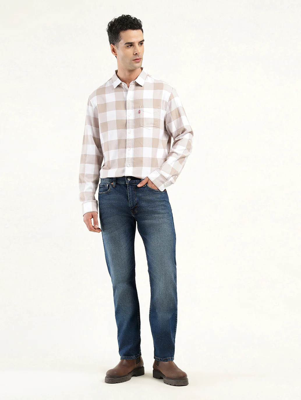 Men's 513 Indigo Slim Straight Fit Mid Rise Jeans - Image 2