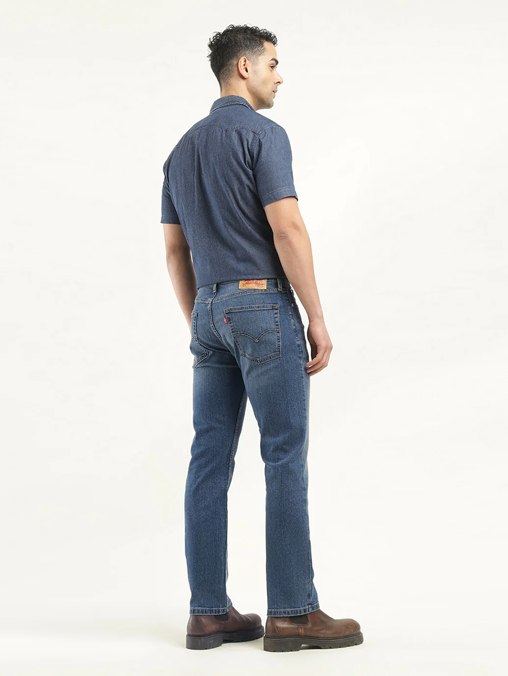 Men's 513 Indigo Slim Straight Fit Mid Rise Jeans - Image 3