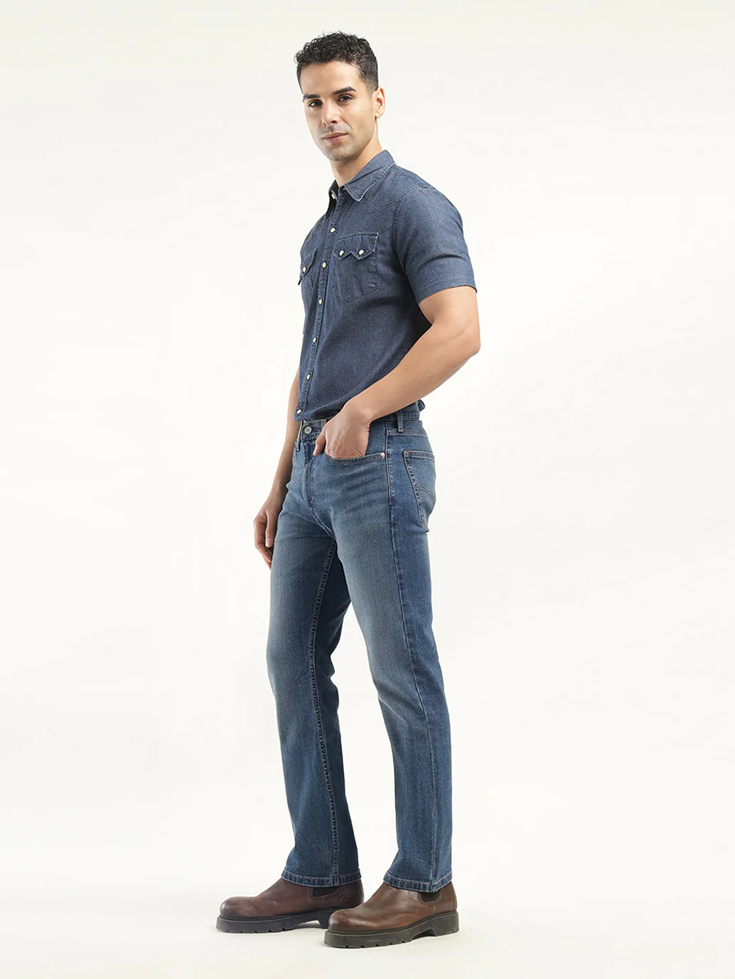 Men's 513 Indigo Slim Straight Fit Mid Rise Jeans - Image 6
