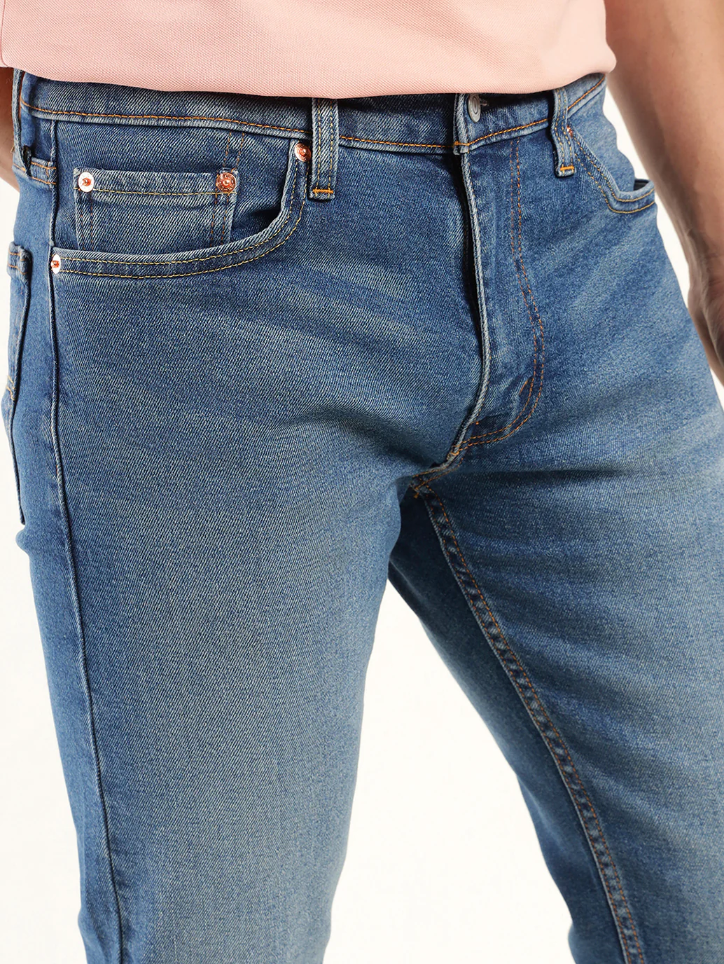 Men's 513 Indigo Slim Straight Fit Mid Rise Jeans - Image 5
