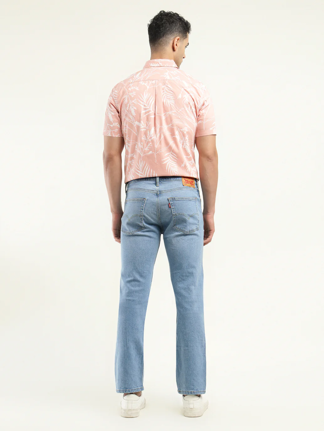 Men's 513 Indigo Slim Straight Fit Mid Rise Jeans - Image 2