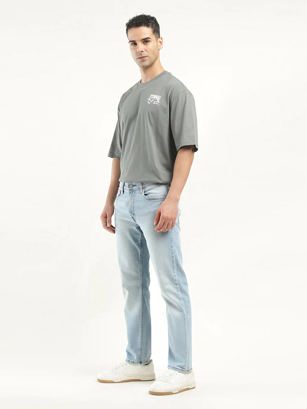 Men's 513 Indigo Slim Straight Fit Mid Rise Jeans - Image 6